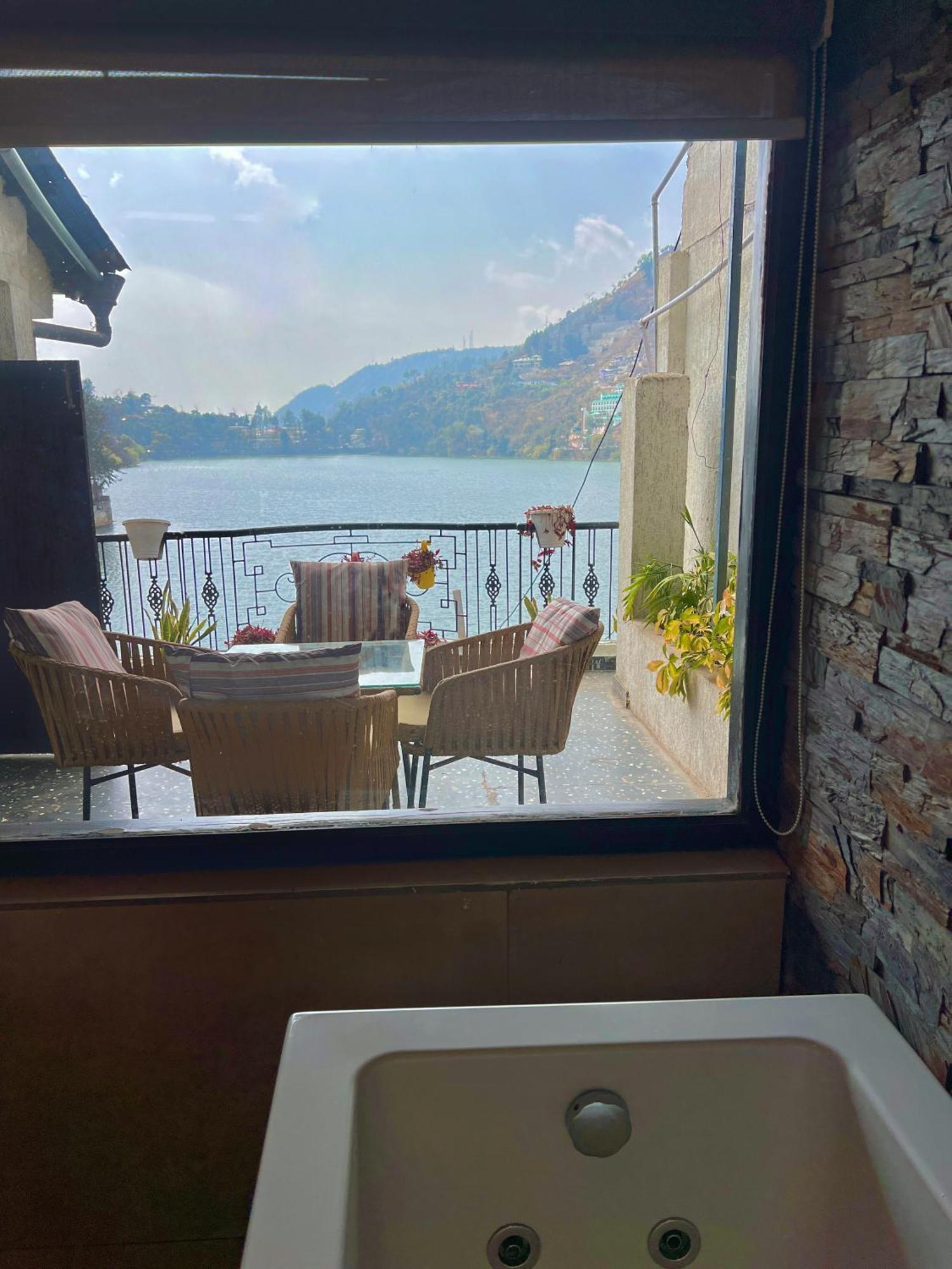 The Lake Hill Nainital Ngoại thất bức ảnh